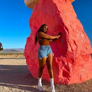 Meet your Posher, Ty